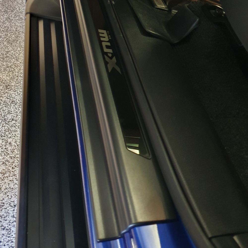 ISUZU MUX 2021+ SCUFF PLATES R&R Products And Supplies