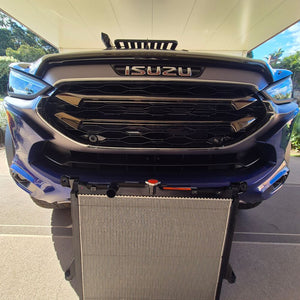 RADIATOR suits ISUZU D-MAX,MAZDA BT-50, ISUZU MU-X (4JJ3)