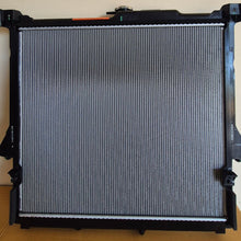 Load image into Gallery viewer, RADIATOR suits ISUZU D-MAX,MAZDA BT-50, ISUZU MU-X (4JJ3)
