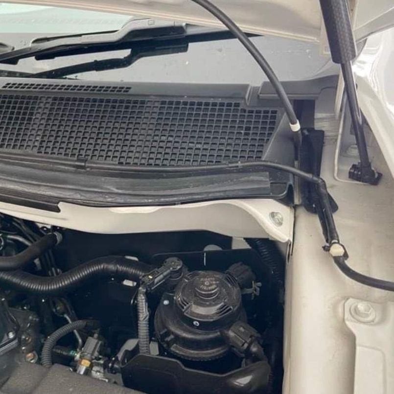 Windscreen Washer Jet Assembly (Bonnet Mounted) ISUZU D-MAX, MU-X & MAZDA BT-50