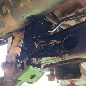 STEERING RACK CLAMP