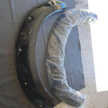 Load image into Gallery viewer, 40mm FLARE KIT (OFF-ROAD DESIGN) to suit 2020-2023 Isuzu D-Max