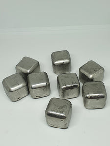 STAINLESS STEEL ICE CUBE KIT 8PCS Reusable Chilling stones