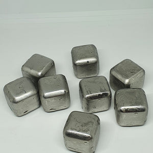 STAINLESS STEEL ICE CUBE KIT - Set of 8 Reusable Chilling Stones