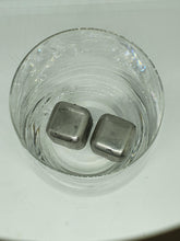 Load image into Gallery viewer, STAINLESS STEEL ICE CUBE KIT 8PCS Reusable Chilling stones