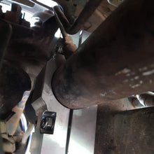 Load image into Gallery viewer, STEERING RACK CLAMP