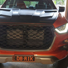 Load image into Gallery viewer, HIGH AIRFLOW GRILLE to suit 2020-2023 Isuzu D-Max